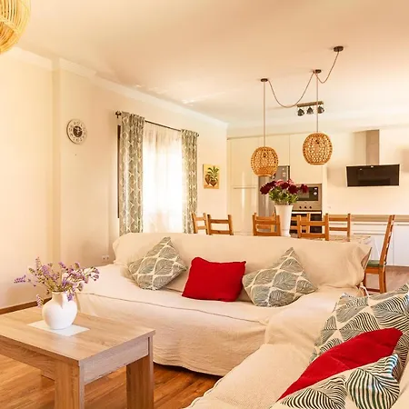 Ferienhaus Casa La Loma De Arenas (Malaga)
