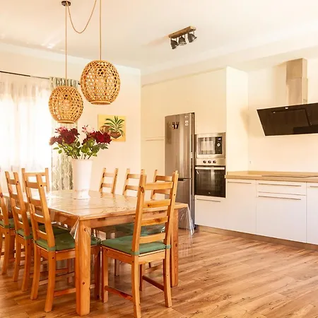 Casa La Loma De Holiday home *